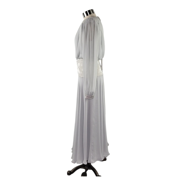 Wayne Clark Vtg Long Sleeve Fitted Waist Chiffon Dress Size 6 Fits XS/S Silver - Picture 4 of 13